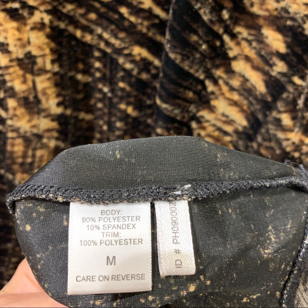 NY & CO velvet animal print sheer trim dress - Picture 7 of 7